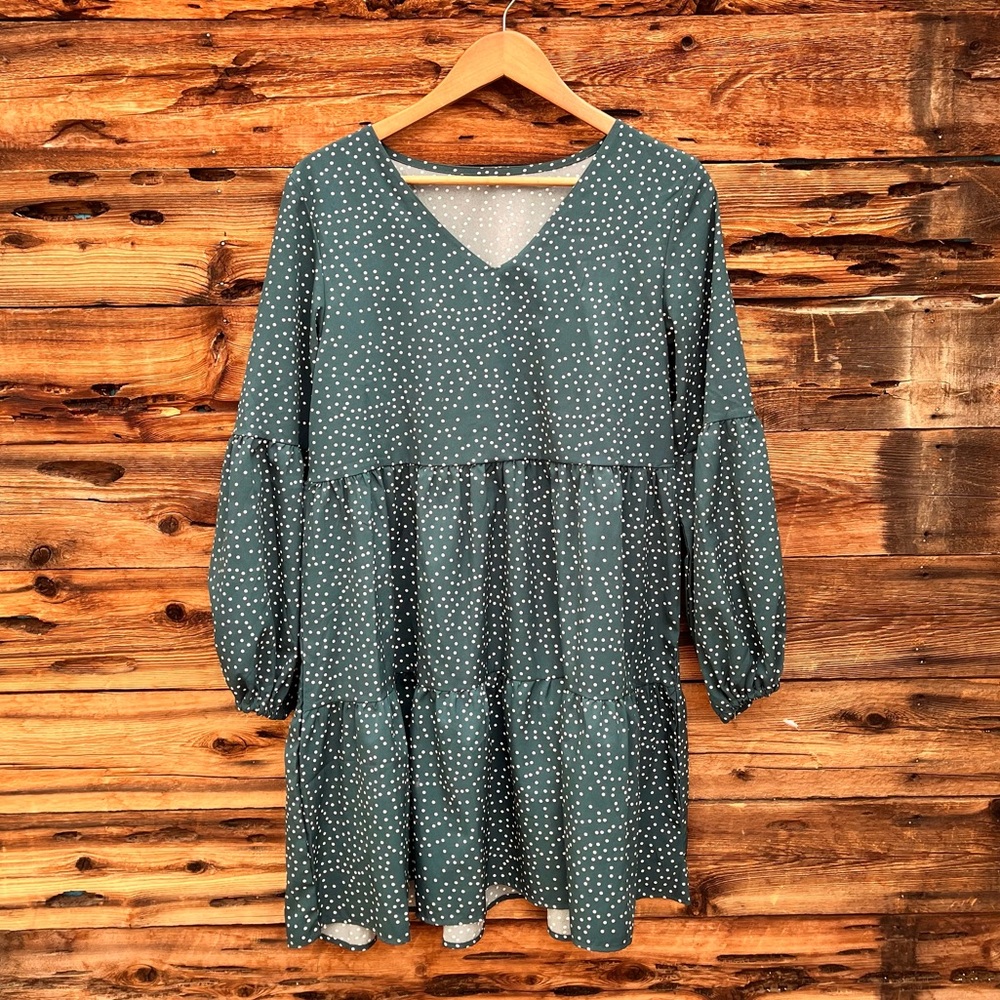 UNBRANDED | Elegant Green Polka Dot Dress M